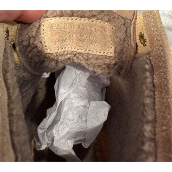 N.D.C. Made by Hand Tan Suede Lace Up Boots Shearling Lined Womens Size 9 EU 40 - Picture 7 of 9